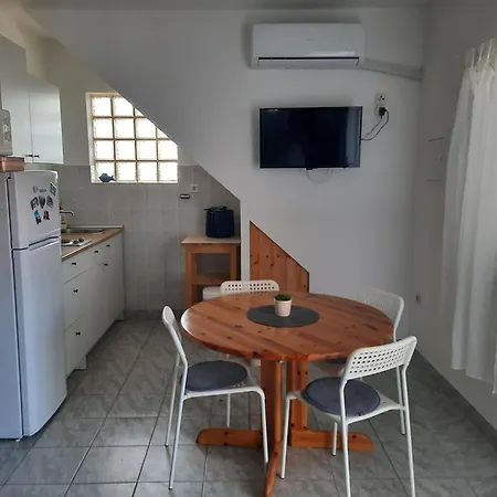 Apartmán Meli Rab Town